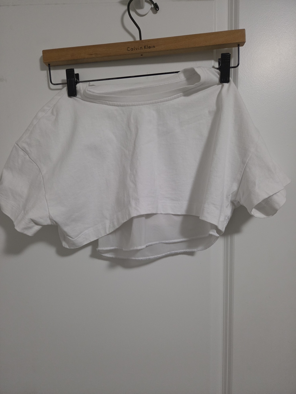 ALO CROPPED TOP
